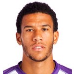 卡普埃(Etienne Capoue)