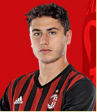 卡拉布里亚(Davide Calabria)